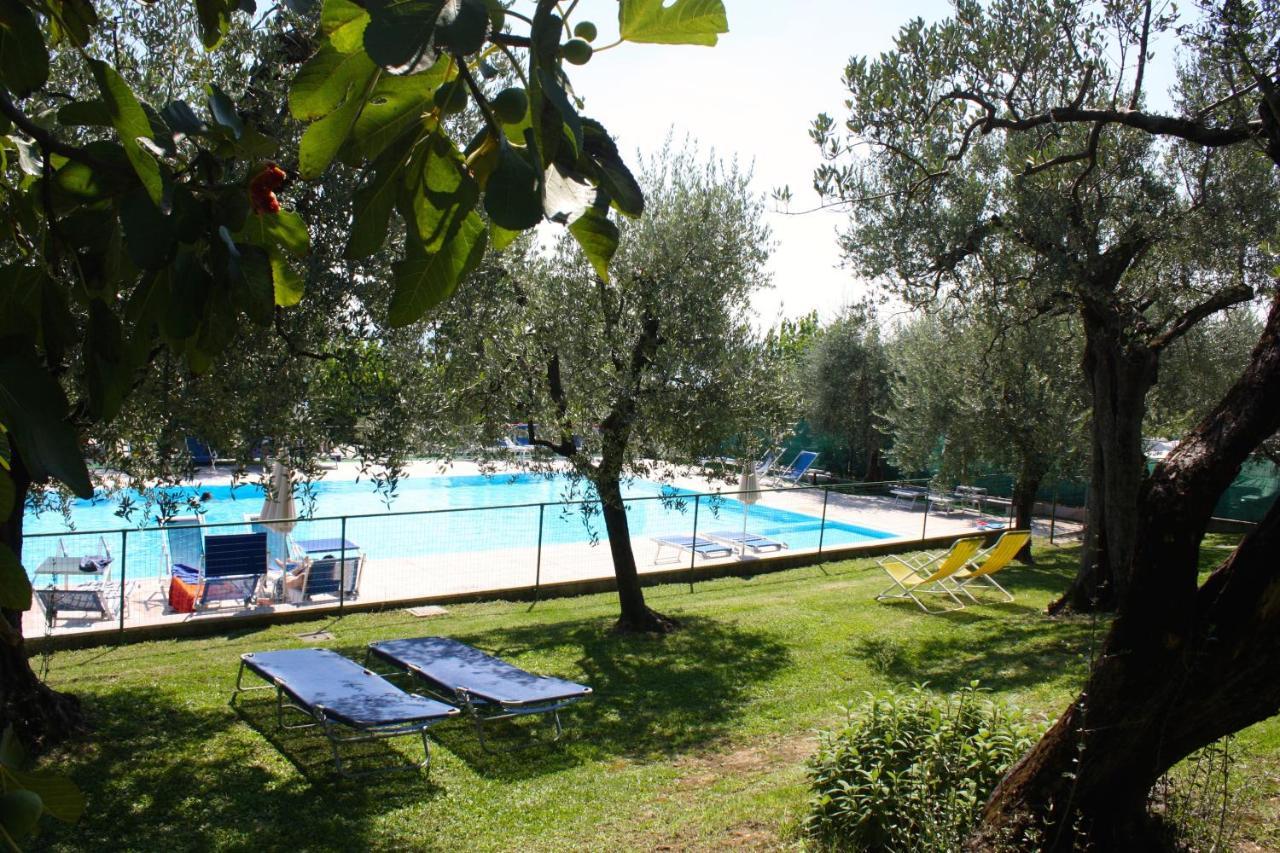 Villa Molino Moniga del Garda ภายนอก รูปภาพ